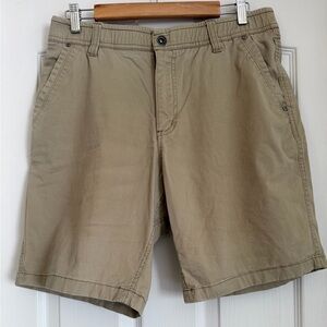 Swiss Tech Men's Khaki Flat Front Shorts